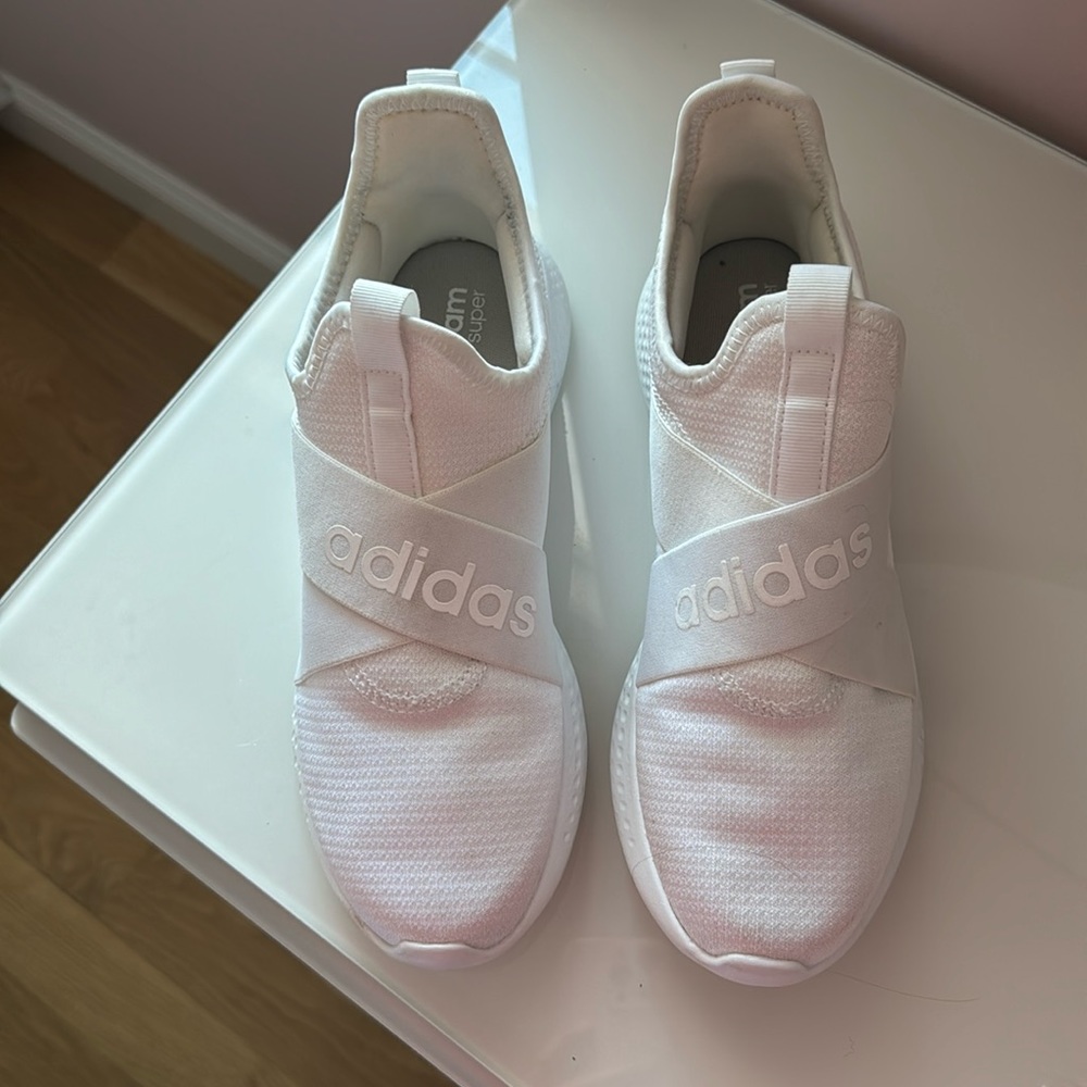 Women’s Adidas Cloudfoam Super Slip on Sneakers 8.5 - White